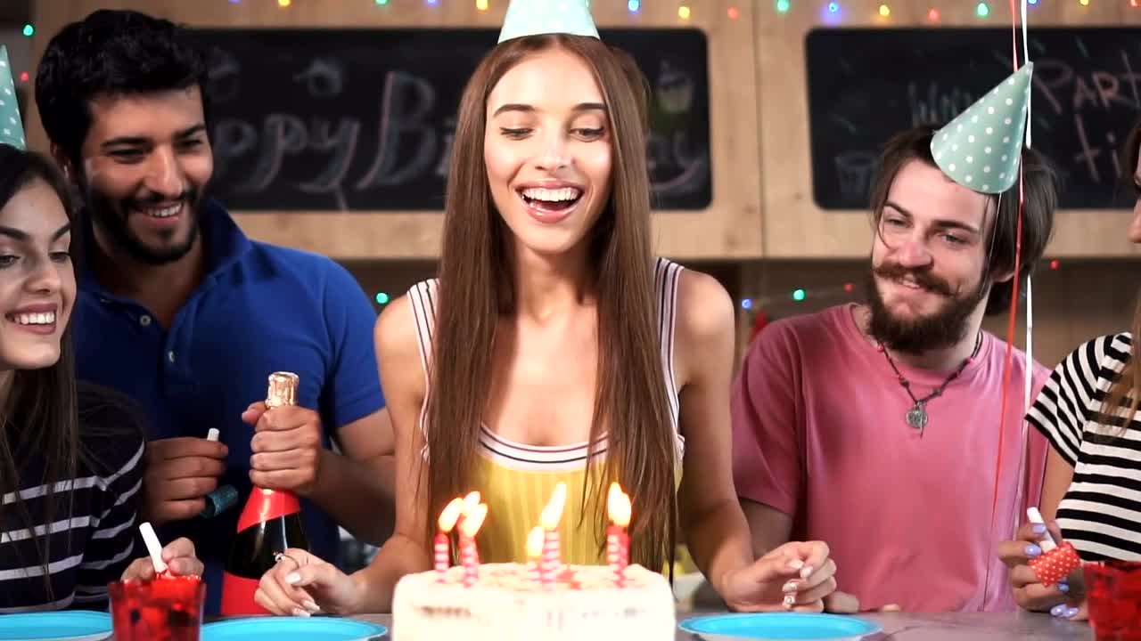 Stock Video Birthday Party With Friends Live Wallpaper For PC