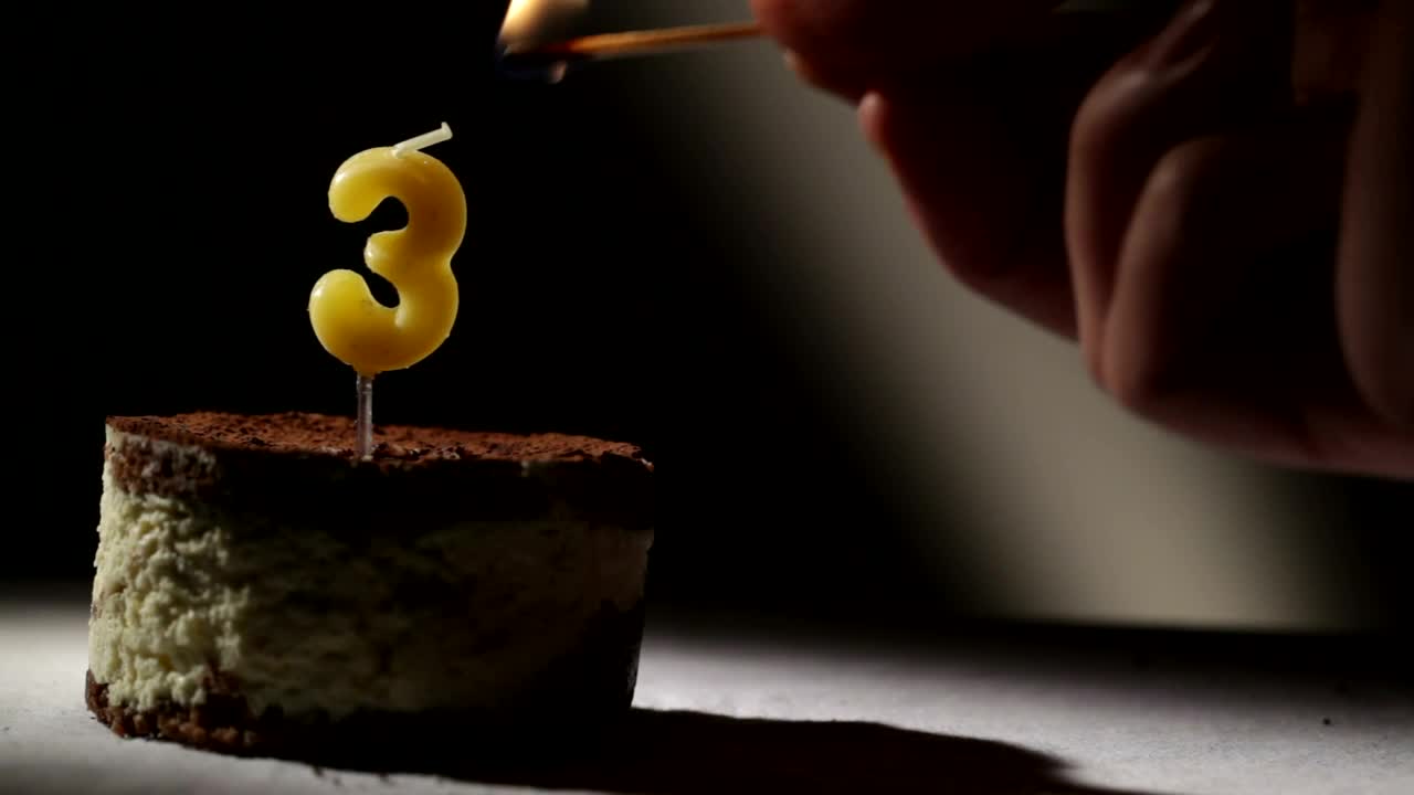 Stock Video Birthday Candle On A Cake Live Wallpaper For PC
