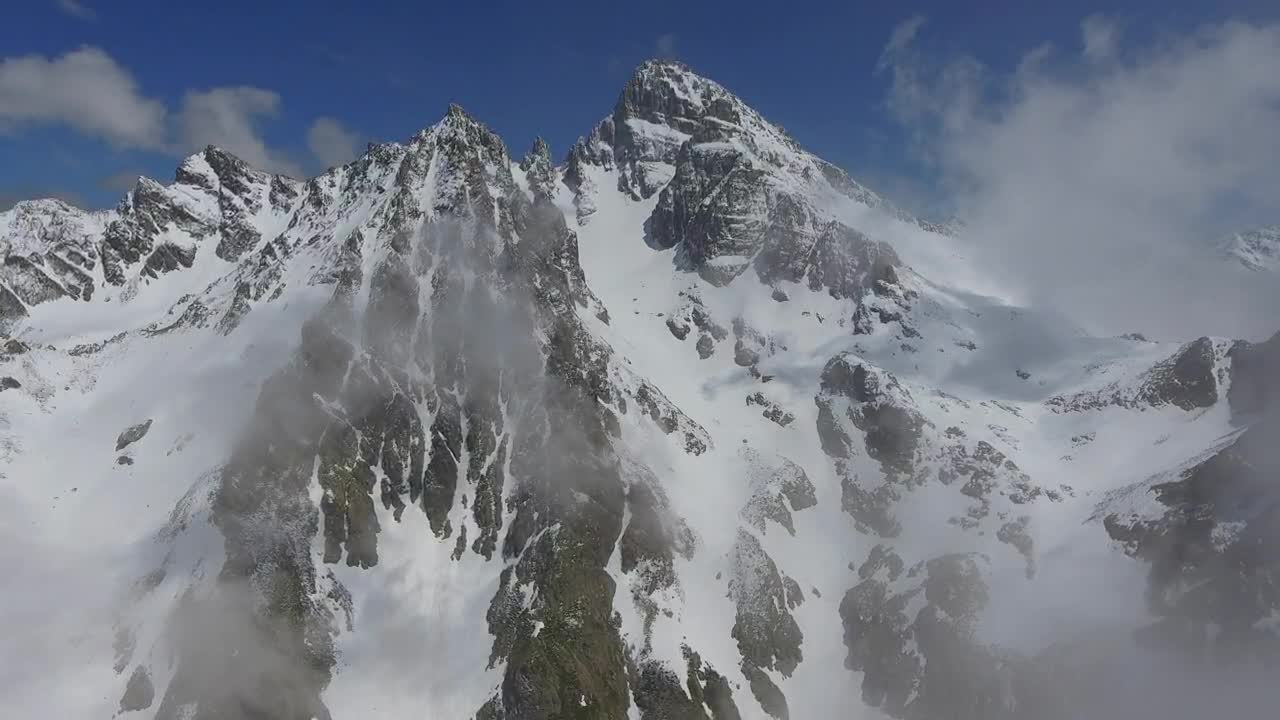 Stock Video Big Snowy Peak And Clouds Live Wallpaper For PC