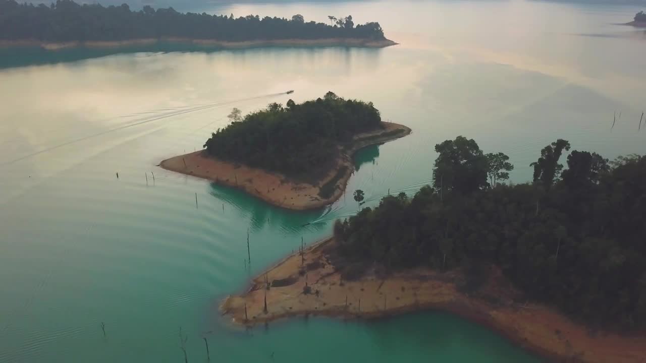 Stock Video Big Lake With Small Paradise Islands Live Wallpaper For PC