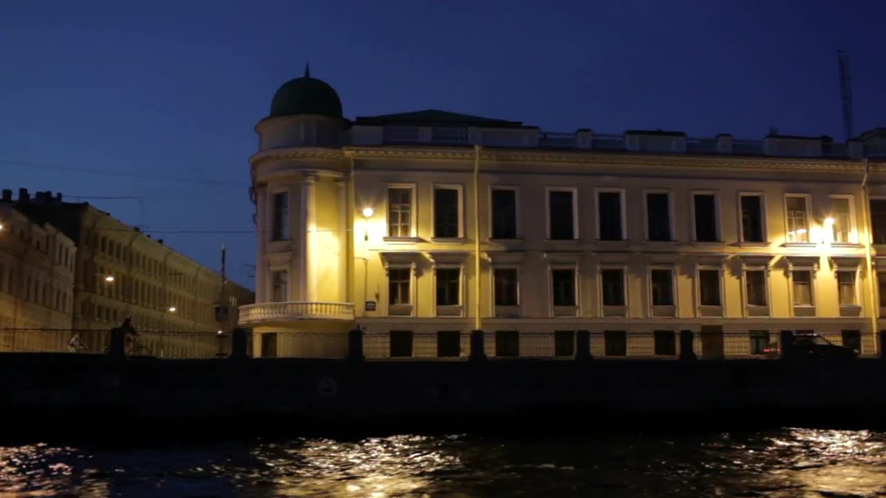 Stock Video Bicycle Ride Along The River Live Wallpaper For PC