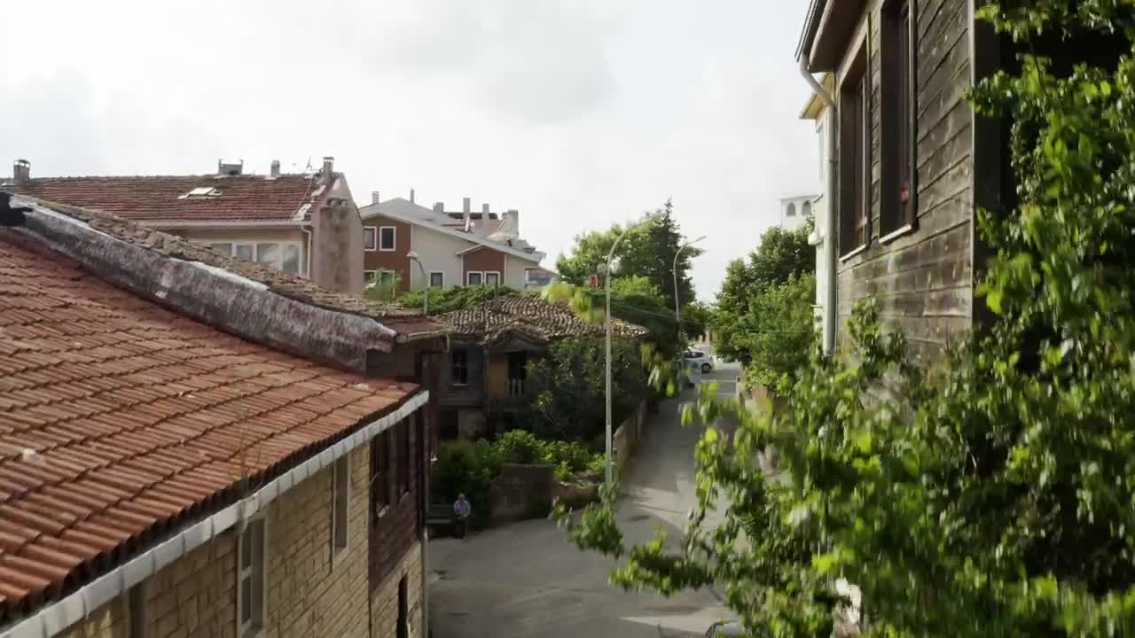 Stock Video Between Town Buildings Live Wallpaper For PC