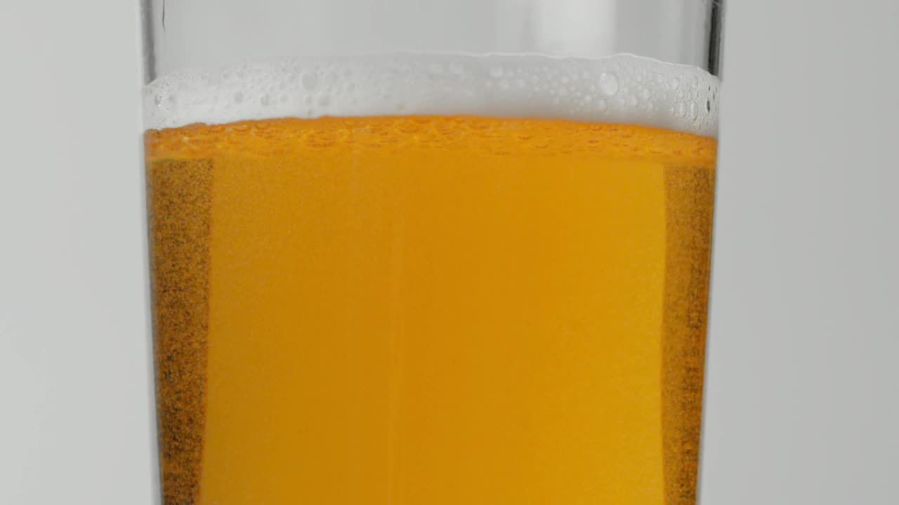 Stock Video Beer Bubbles Live Wallpaper For PC