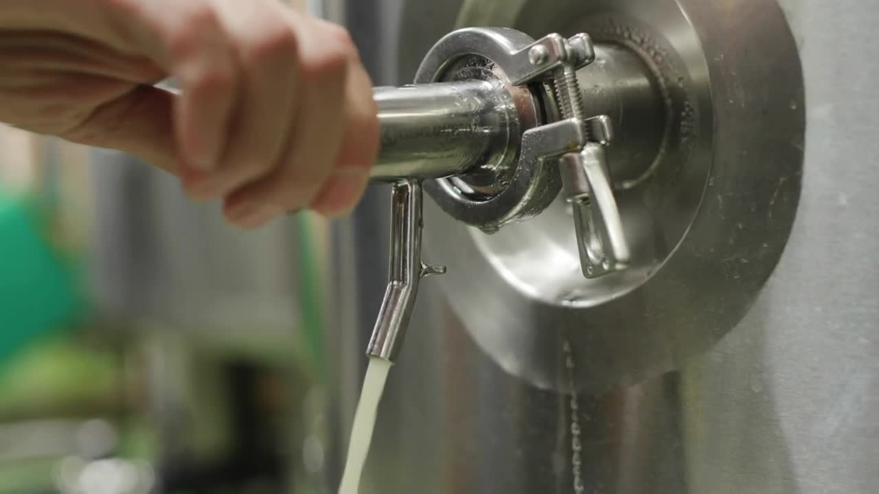 Stock Video Beer Being Served From A Brewer Tank Live Wallpaper For PC