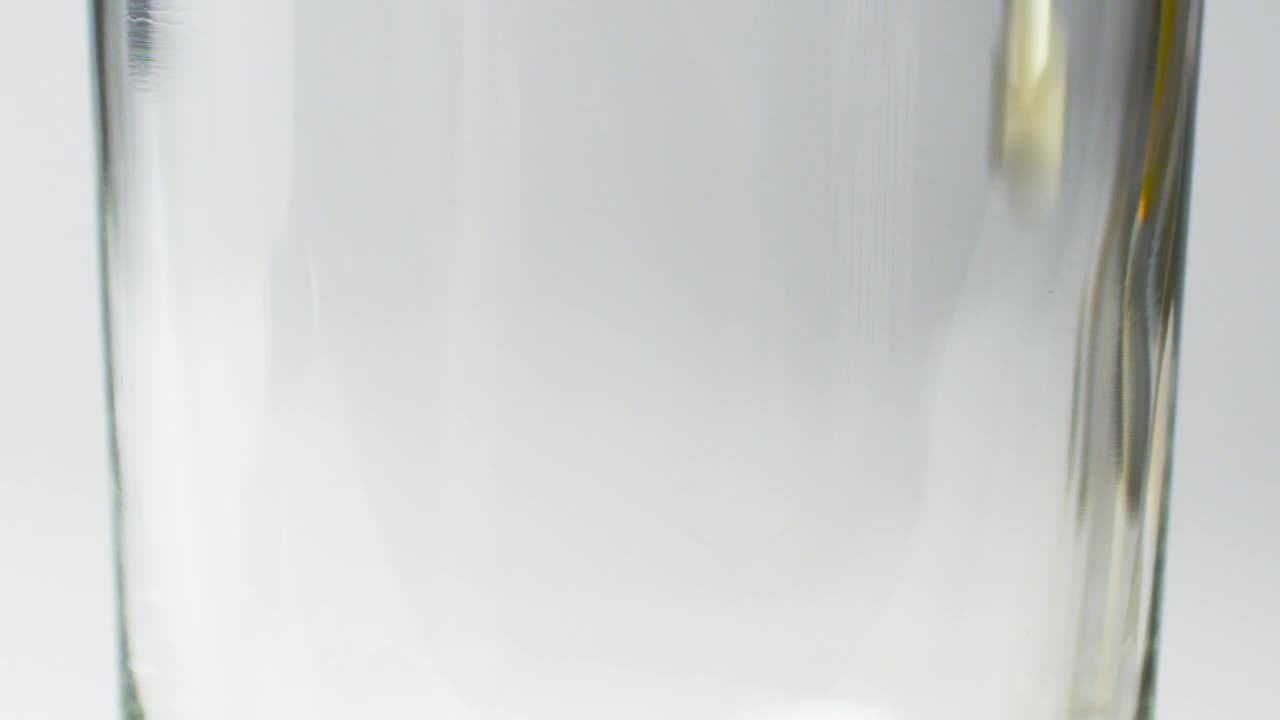 Stock Video Beer Being Poured Live Wallpaper For PC