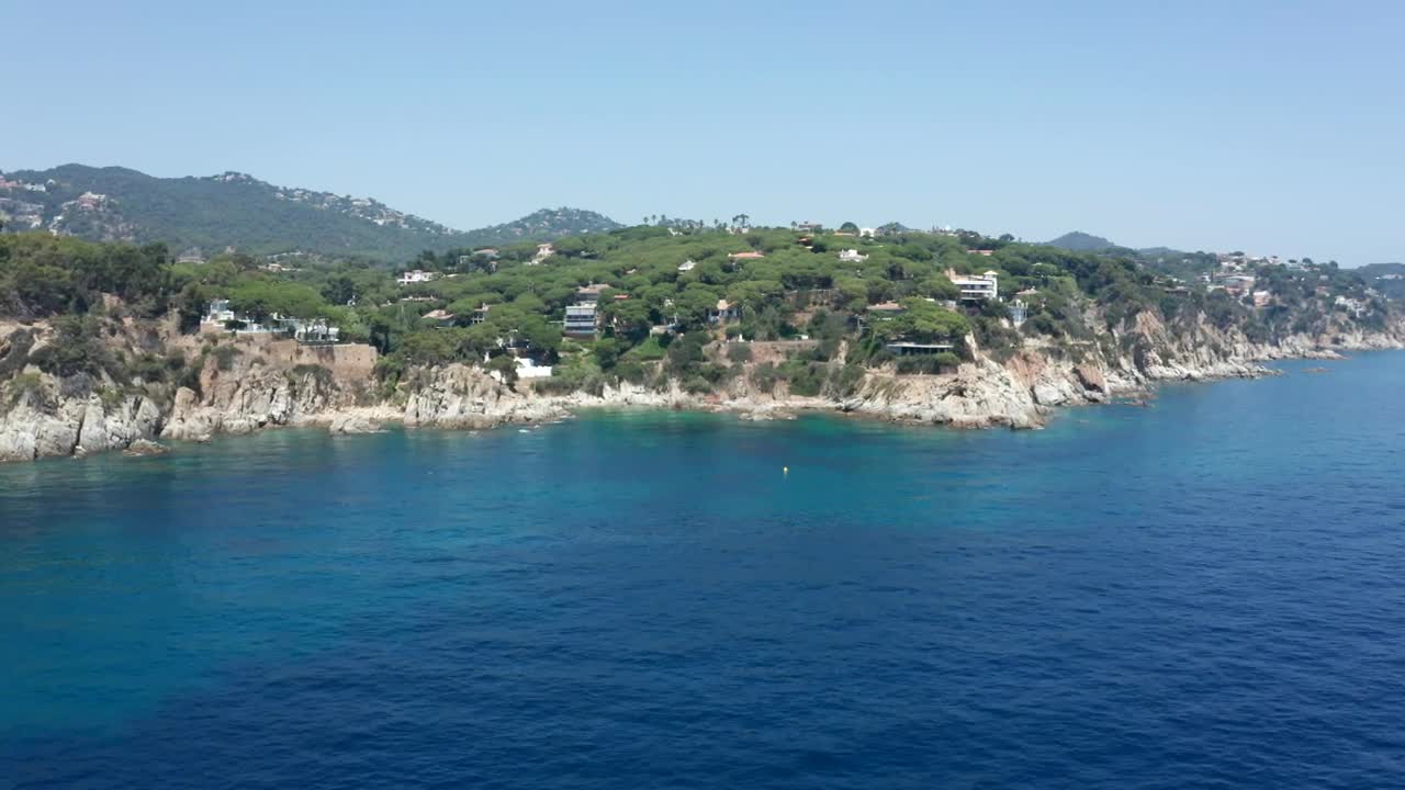 Stock Video Beautiful Blue Ocean Leading To A Rough Coastline Live Wallpaper For PC