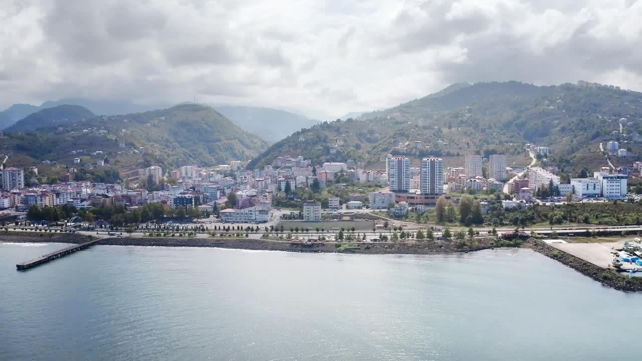 Video Stock Clouds Above Mountains And The Ocean Live Wallpaper For PC