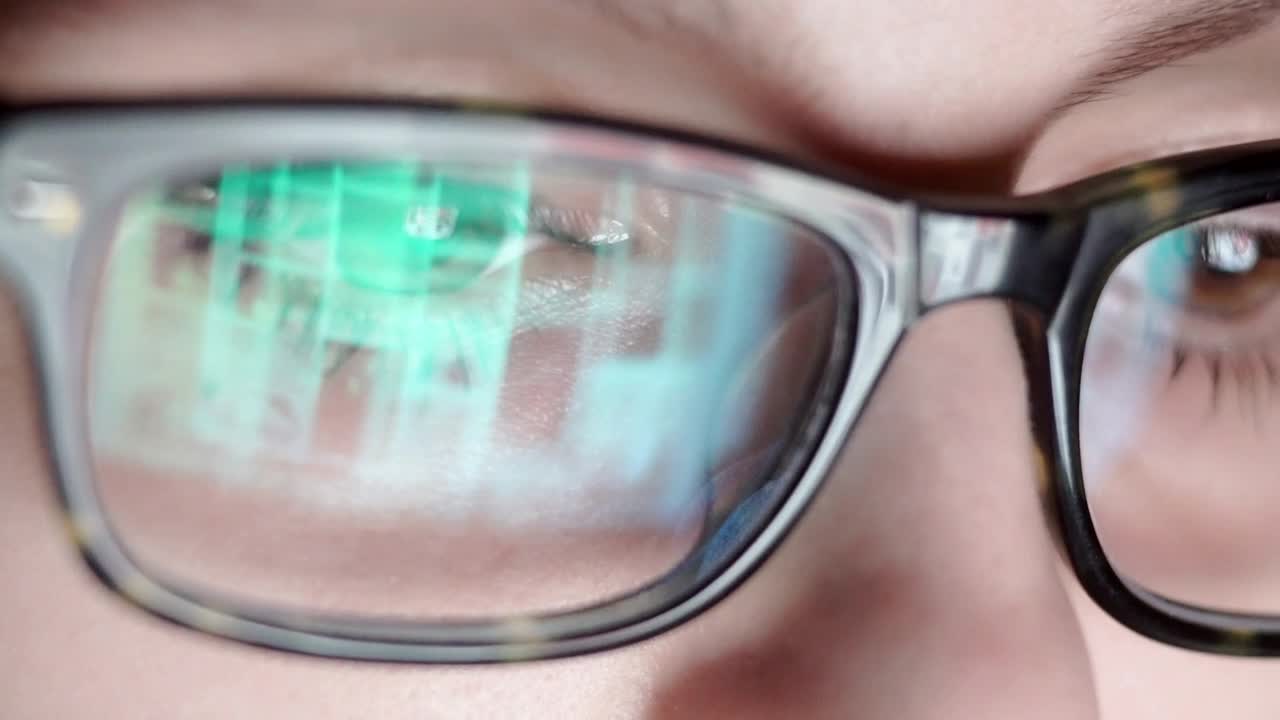 Video Stock Closeup Of Surfing Internet Reflected In Glasses Live Wallpaper For PC
