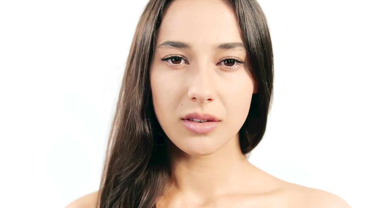 Video Stock Closeup Of Beautiful Surprised Woman On White Background Live Wallpaper For PC