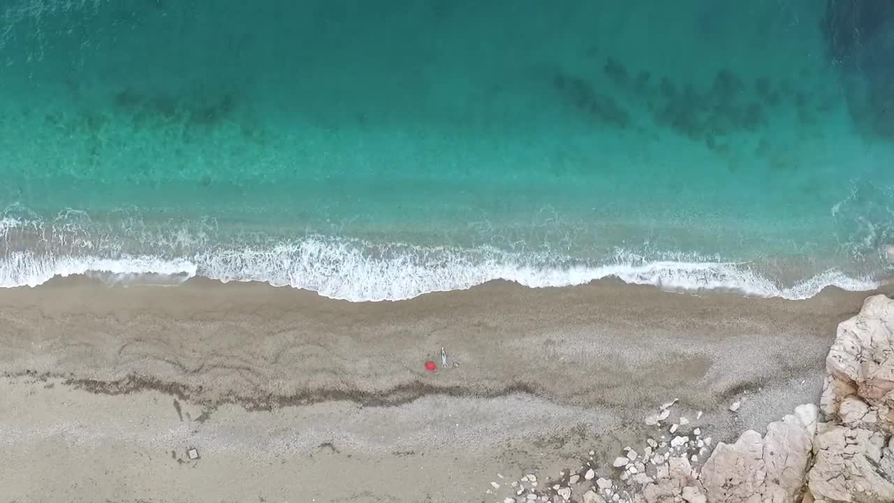 Video Stock Clear Sea And Small Waves Breaking On The Shore Live Wallpaper For PC