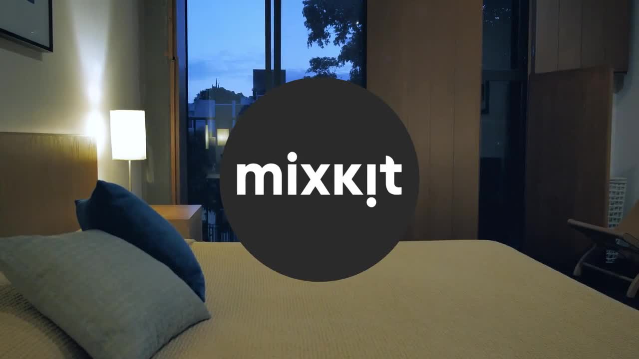 Video Stock Clean Twist Logo Intro Live Wallpaper For PC