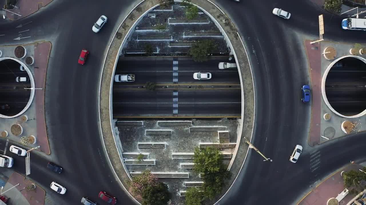 Video Stock City Traffic Going Around A Roundabout From Above Live Wallpaper For PC
