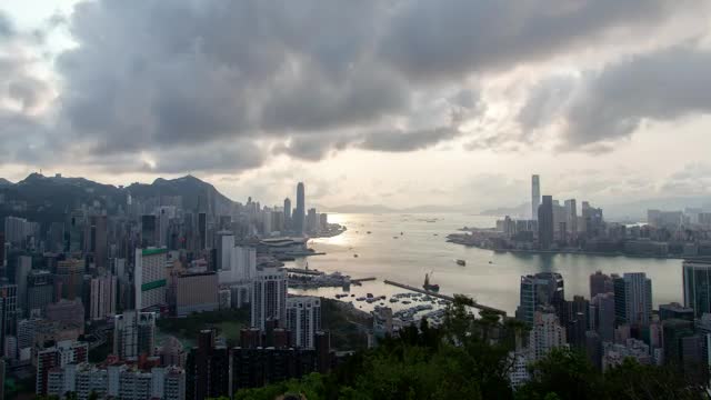 Video Stock City Of Large Buildings With A Long River Smal Live Wallpaper For PC