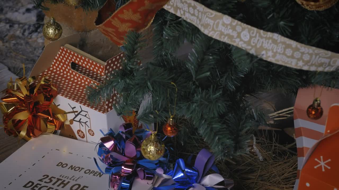 Video Stock Christmas Tree In A Close Shot Of Its Branches And Live Wallpaper For PC