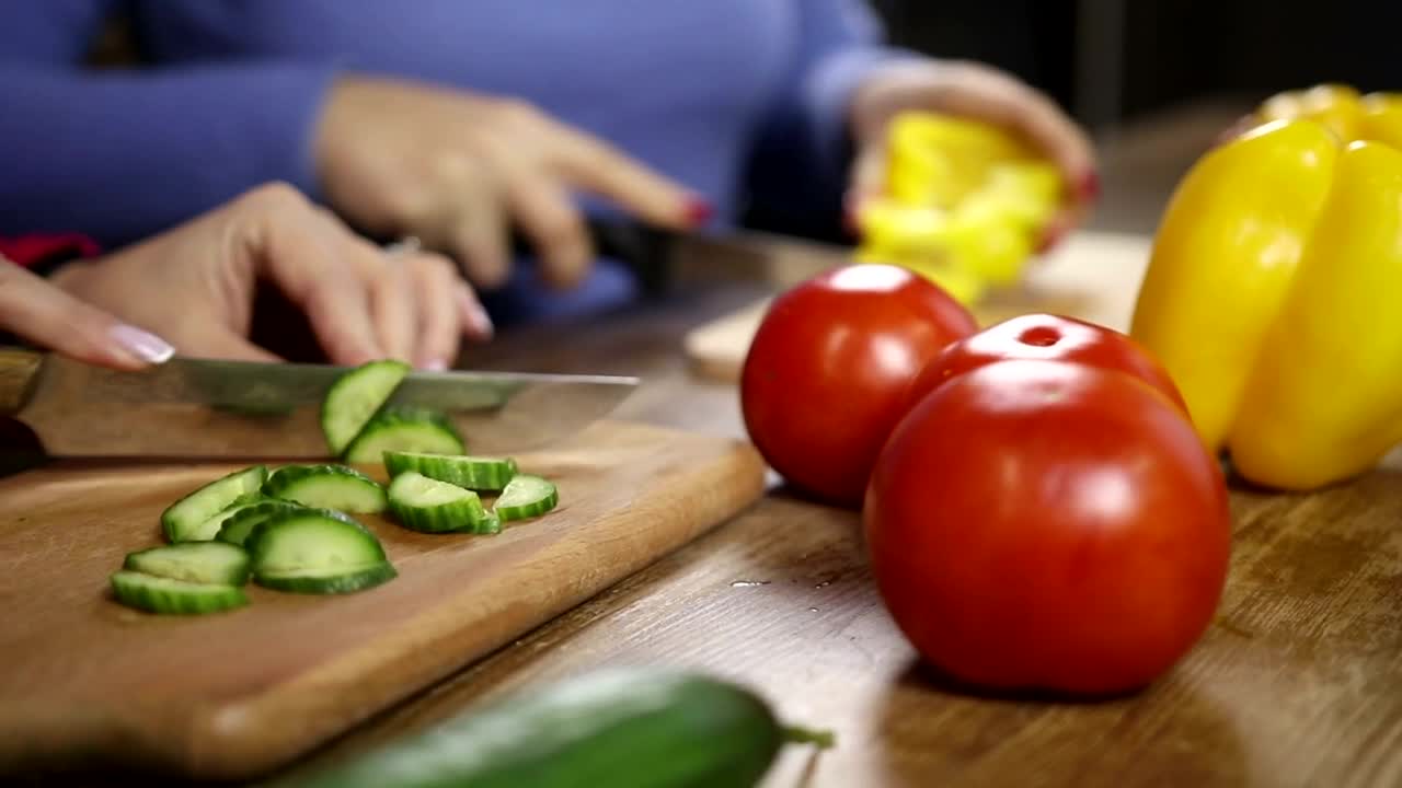 Video Stock Chopping Fresh Vegetables Live Wallpaper For PC