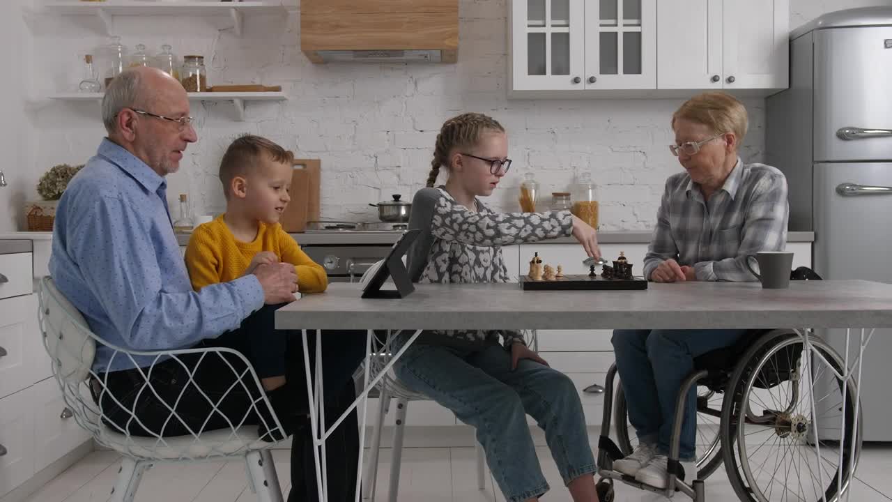 Video Stock Children Sharing Moments With Their Grandparents Live Wallpaper For PC