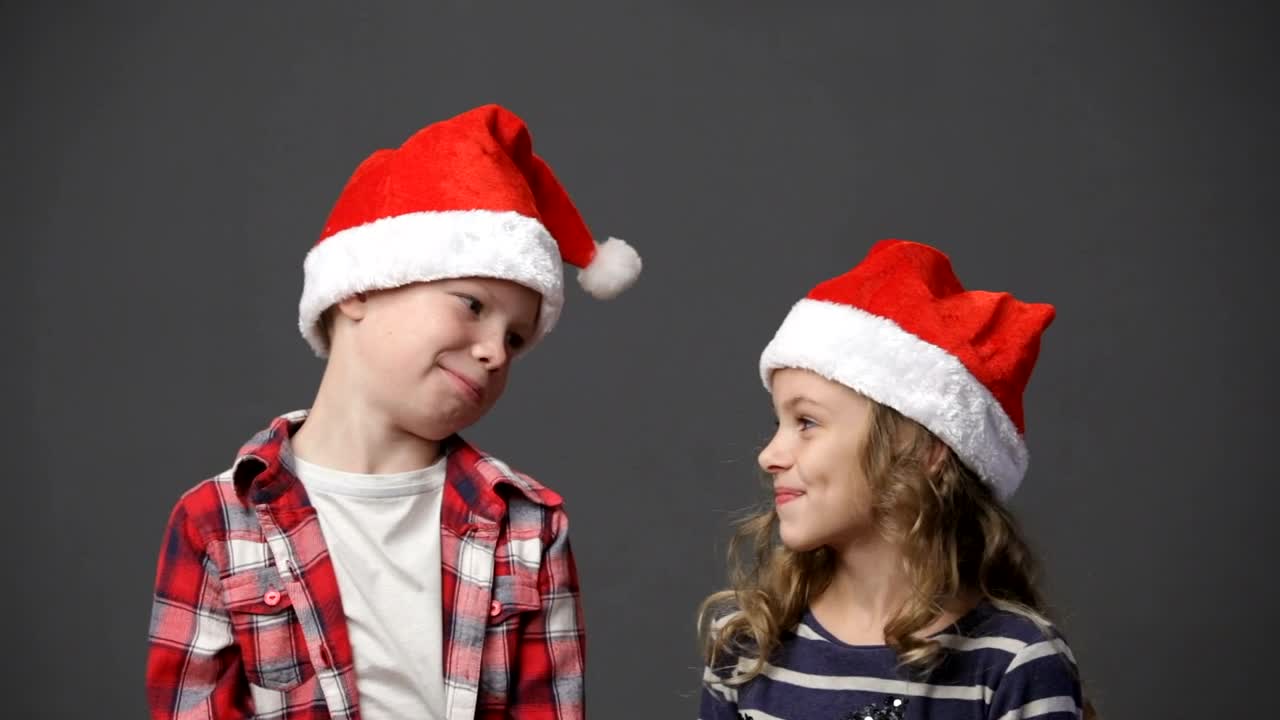 Video Stock Children Looking Around In Festive Hats Live Wallpaper For PC