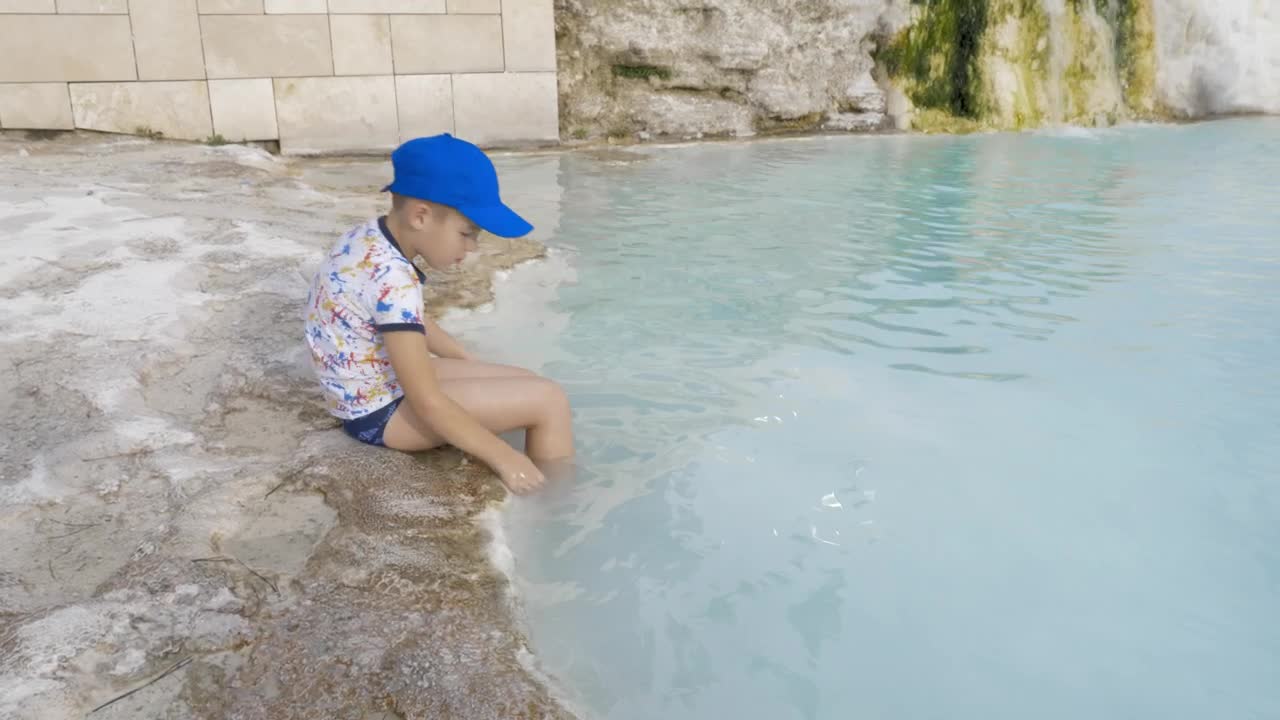 Video Stock Child Playing At Travertine Terrace Live Wallpaper For PC