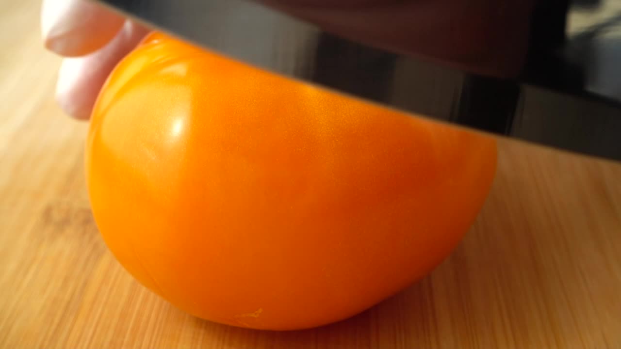 Video Stock Chef Cutting A Tomato With A Clean Knife Live Wallpaper For PC