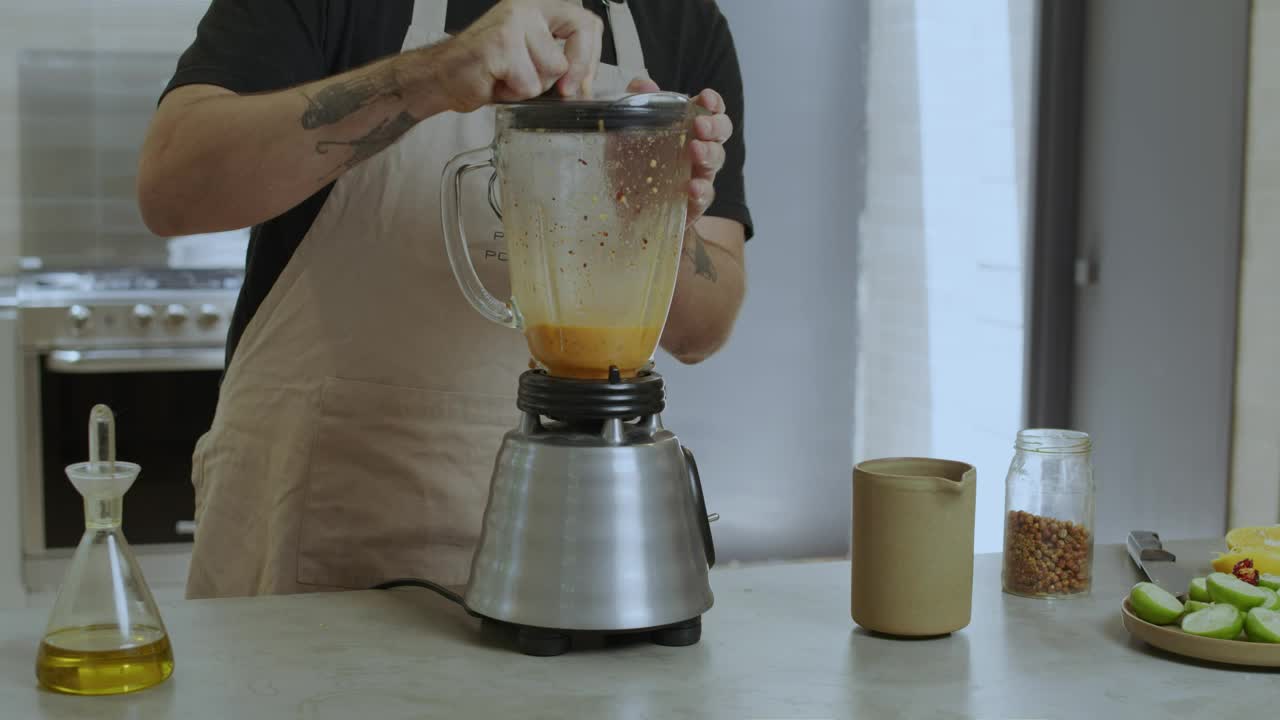 Video Stock Chef Blending A Mixture For A Dish Live Wallpaper For PC