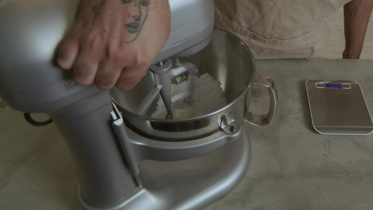 Video Stock Chef Beating A Mixture In An Electric Mixer Live Wallpaper For PC