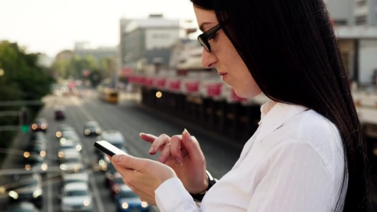 Video Stock Checking Her Phone On A Bridge Live Wallpaper For PC