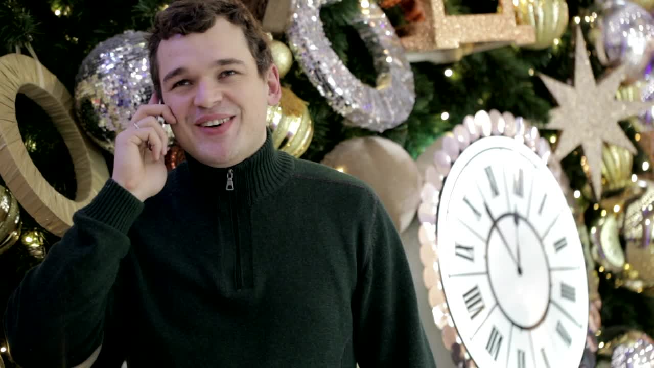 Video Stock Chatting On The Phone At A Party Live Wallpaper For PC