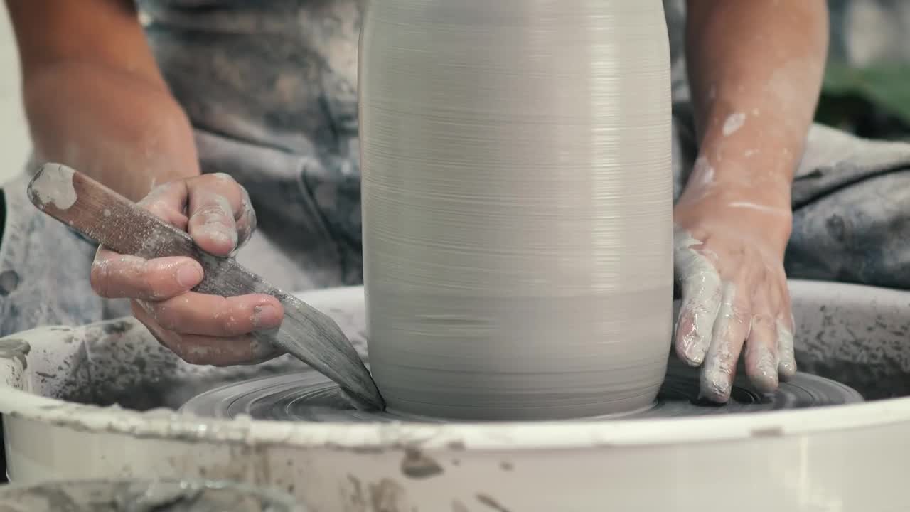 Video Stock Ceramic Artist Wooden Carving Tool Live Wallpaper For PC