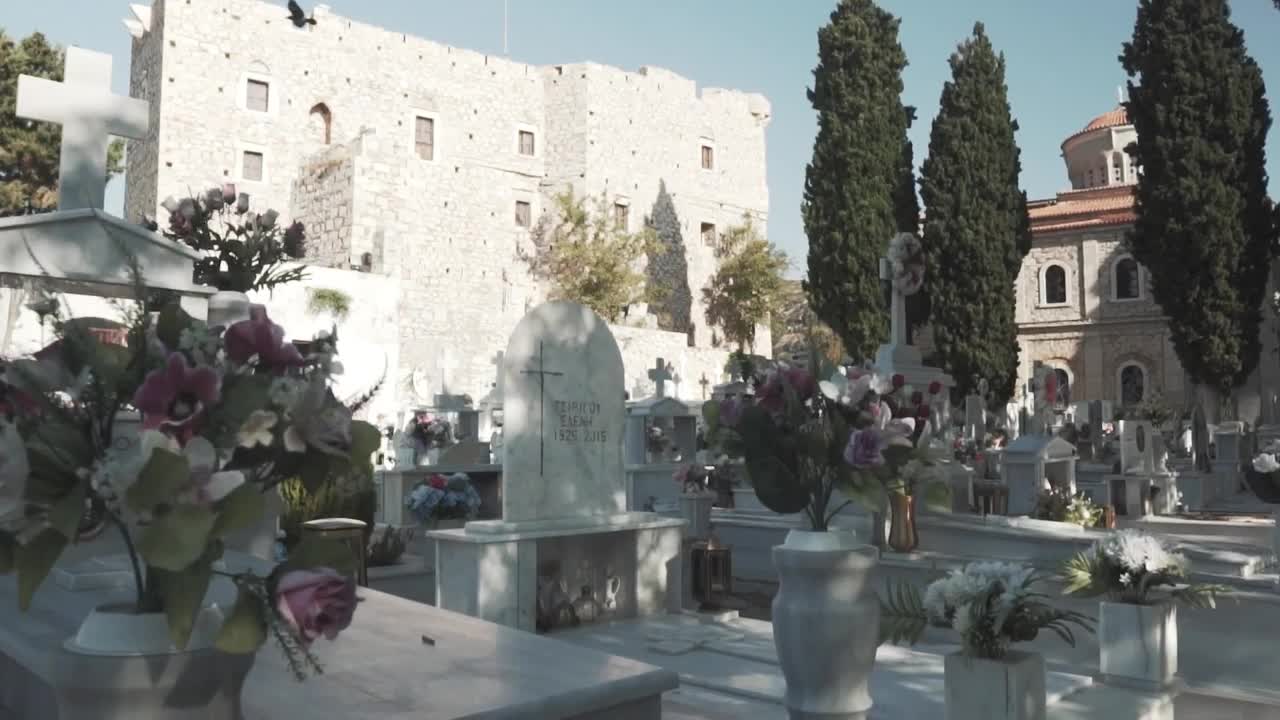 Video Stock Cemetery Of A Castle Live Wallpaper For PC