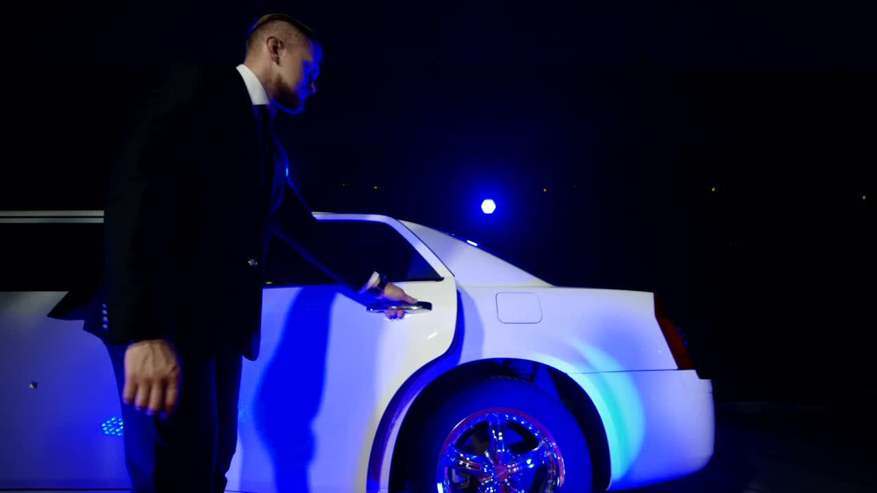 Video Stock Celebrity In A Red Dress Arriving To A Red Carpet Live Wallpaper For PC