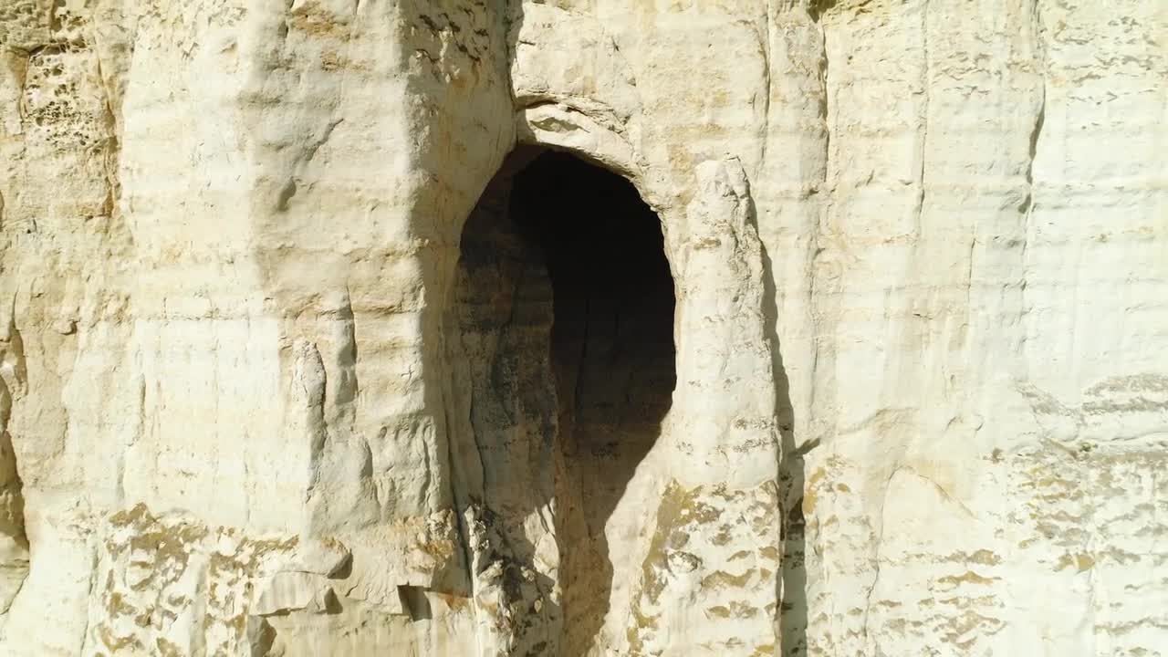 Video Stock Cave Entrance In The Cliffs Live Wallpaper For PC