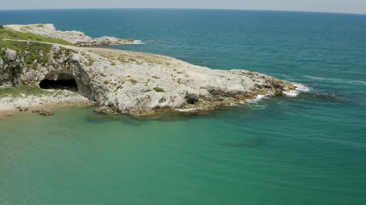 Video Stock Cave At The End Of A Beach Live Wallpaper For PC