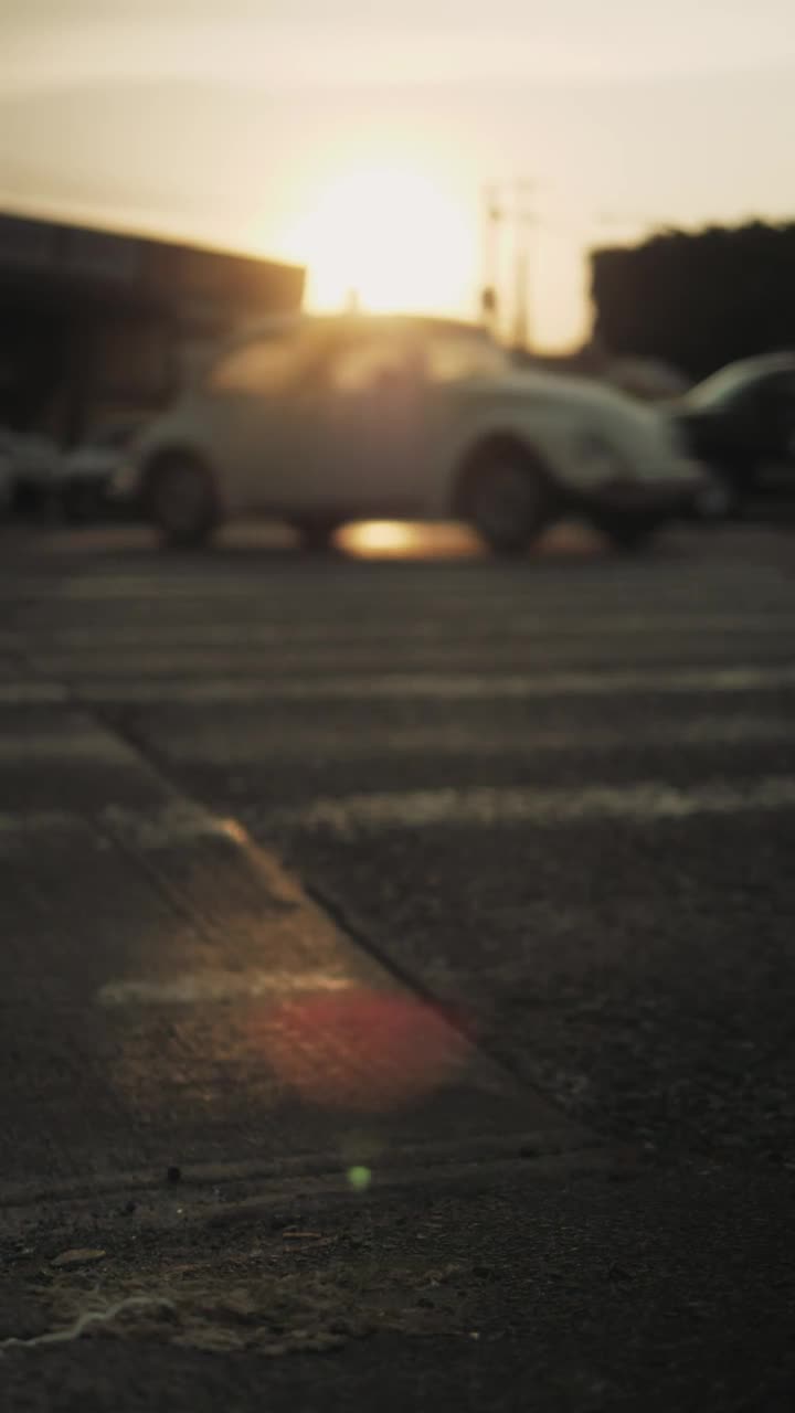 Video Stock Cars On The Street Live Wallpaper For PC