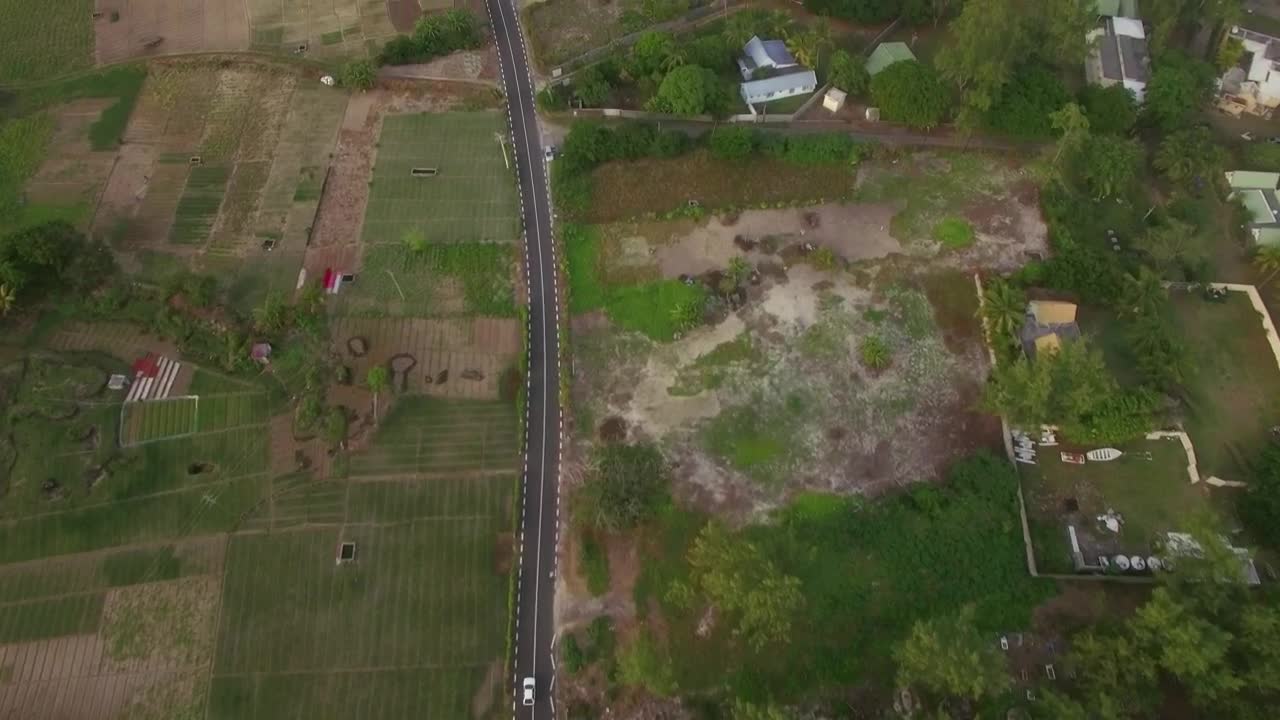 Video Stock Cars Driving Across Mauritius Live Wallpaper For PC