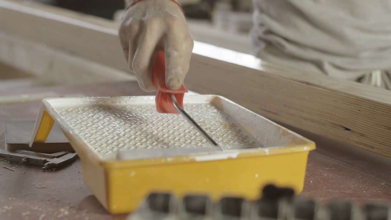 Video Stock Carpenter Applying Varnish To Wood Live Wallpaper For PC