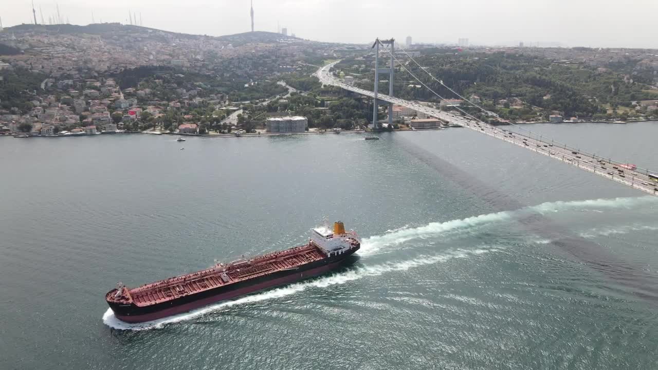 Video Stock Cargo Ship Crossing A Bridge On A River Live Wallpaper For PC