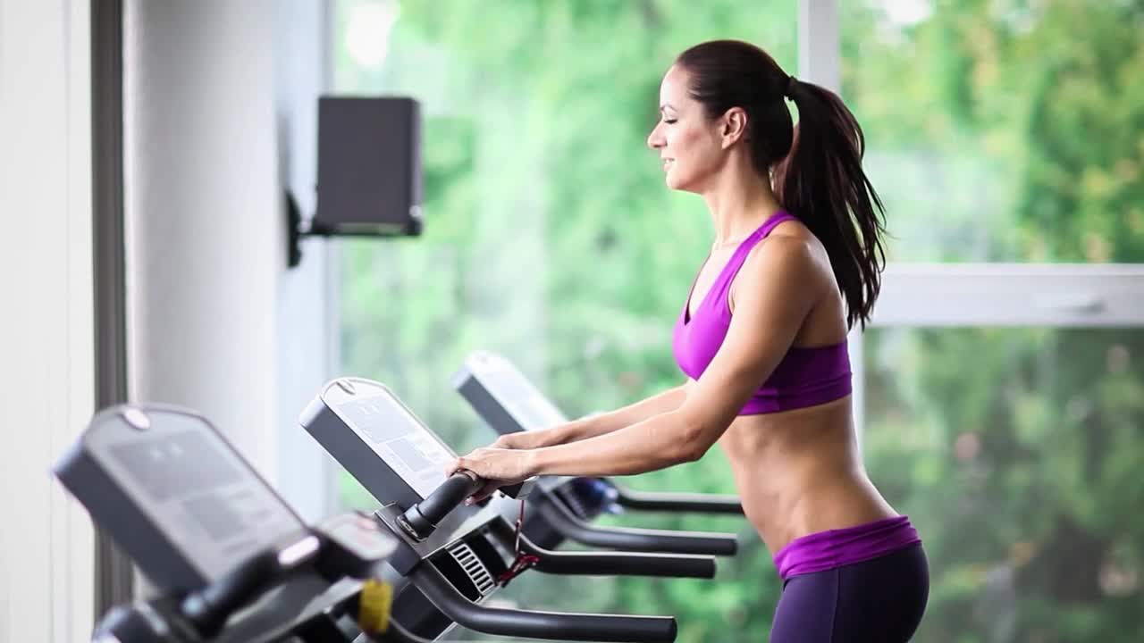 Video Stock Cardio Workout On Treadmill Live Wallpaper For PC