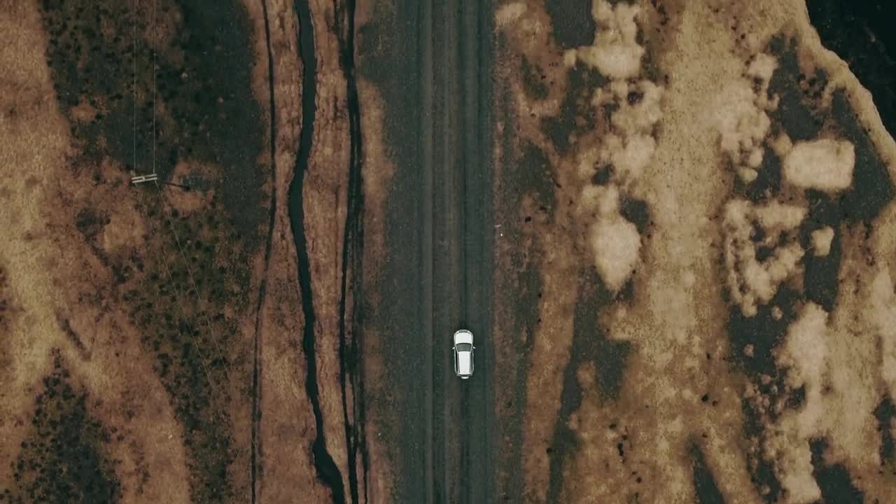 Video Stock Car Driving Through Wilderness Live Wallpaper For PC