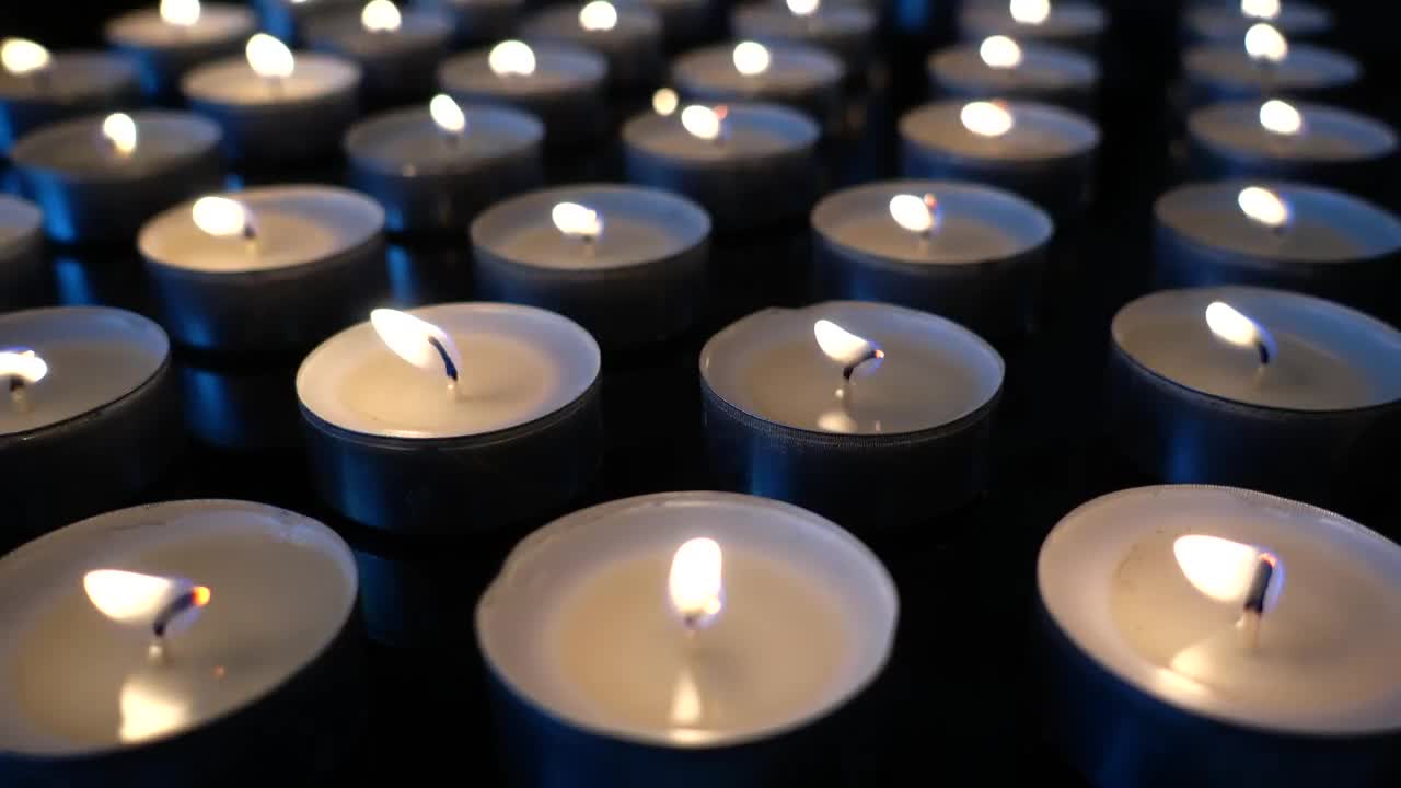 Video Stock Candles On A Dark Background Live Wallpaper For PC