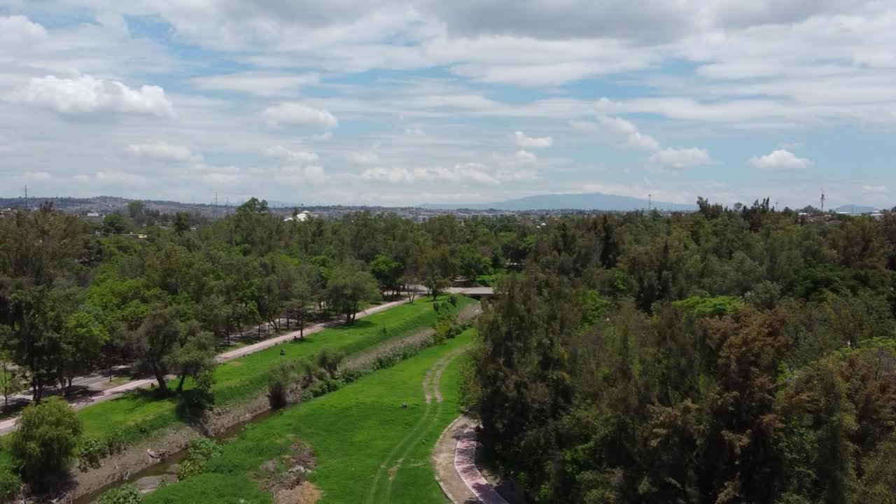 Video Stock Canal In A Huge Park In An Aerial View Live Wallpaper For PC