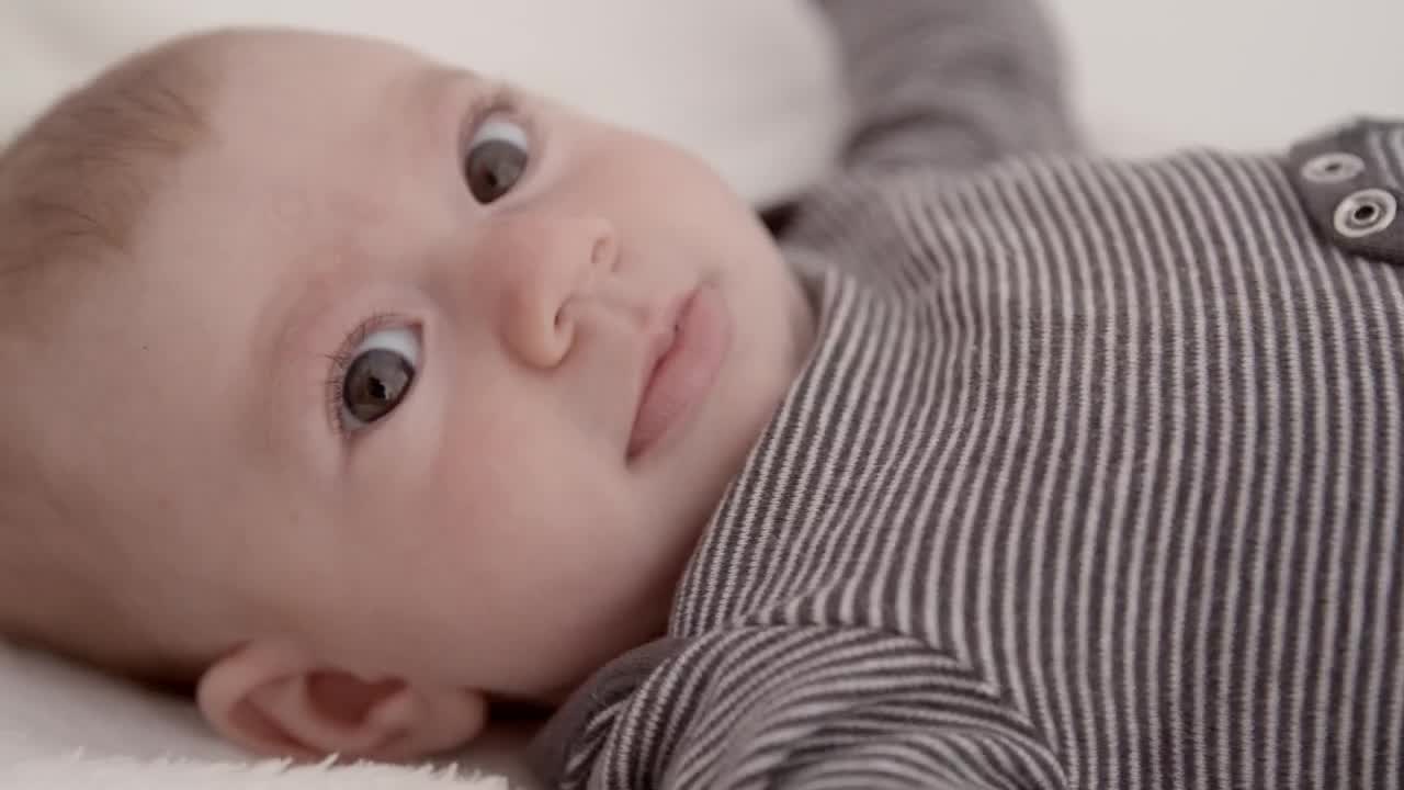 Video Stock Calm Newborn Baby Live Wallpaper For PC