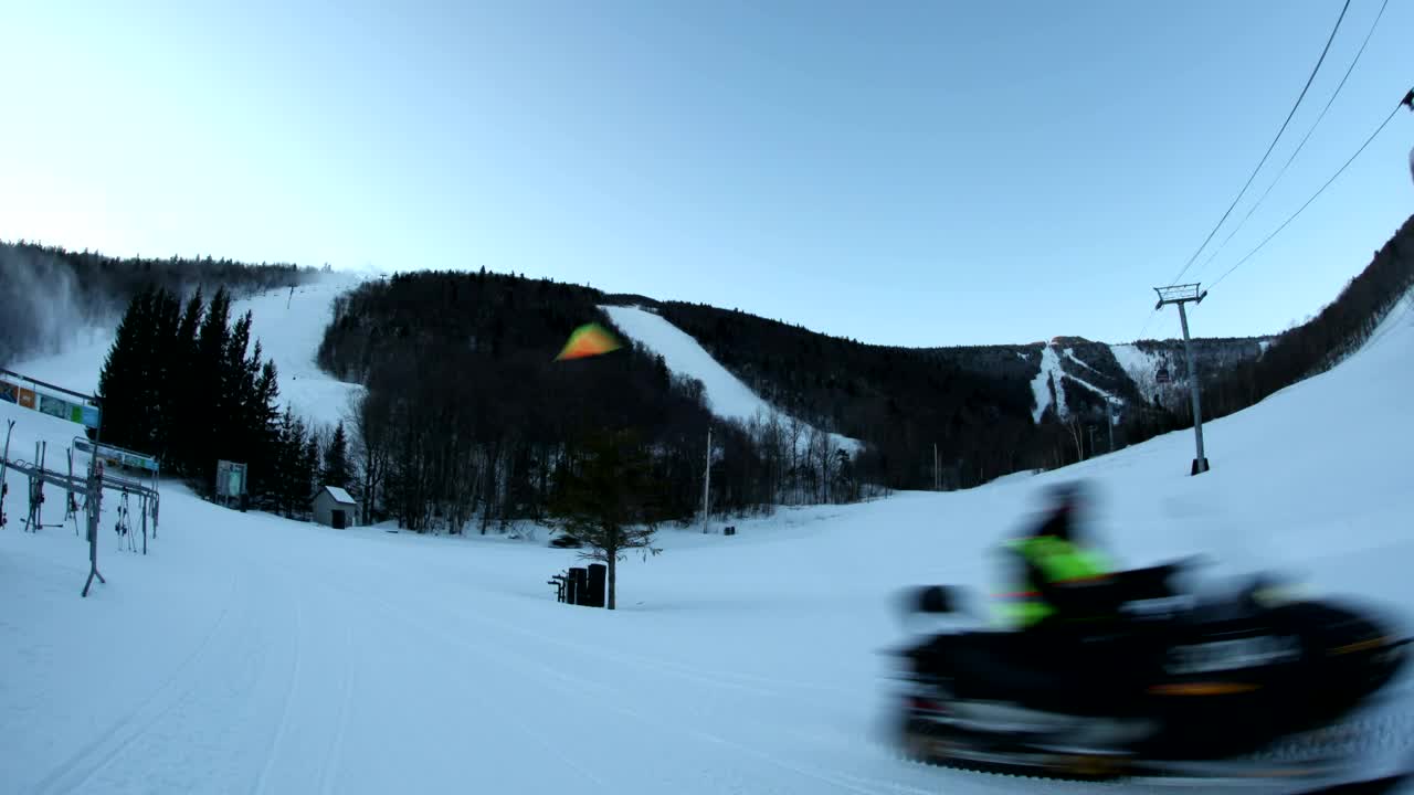 Video Stock Cable Cars Heading Up A Mountain Live Wallpaper For PC