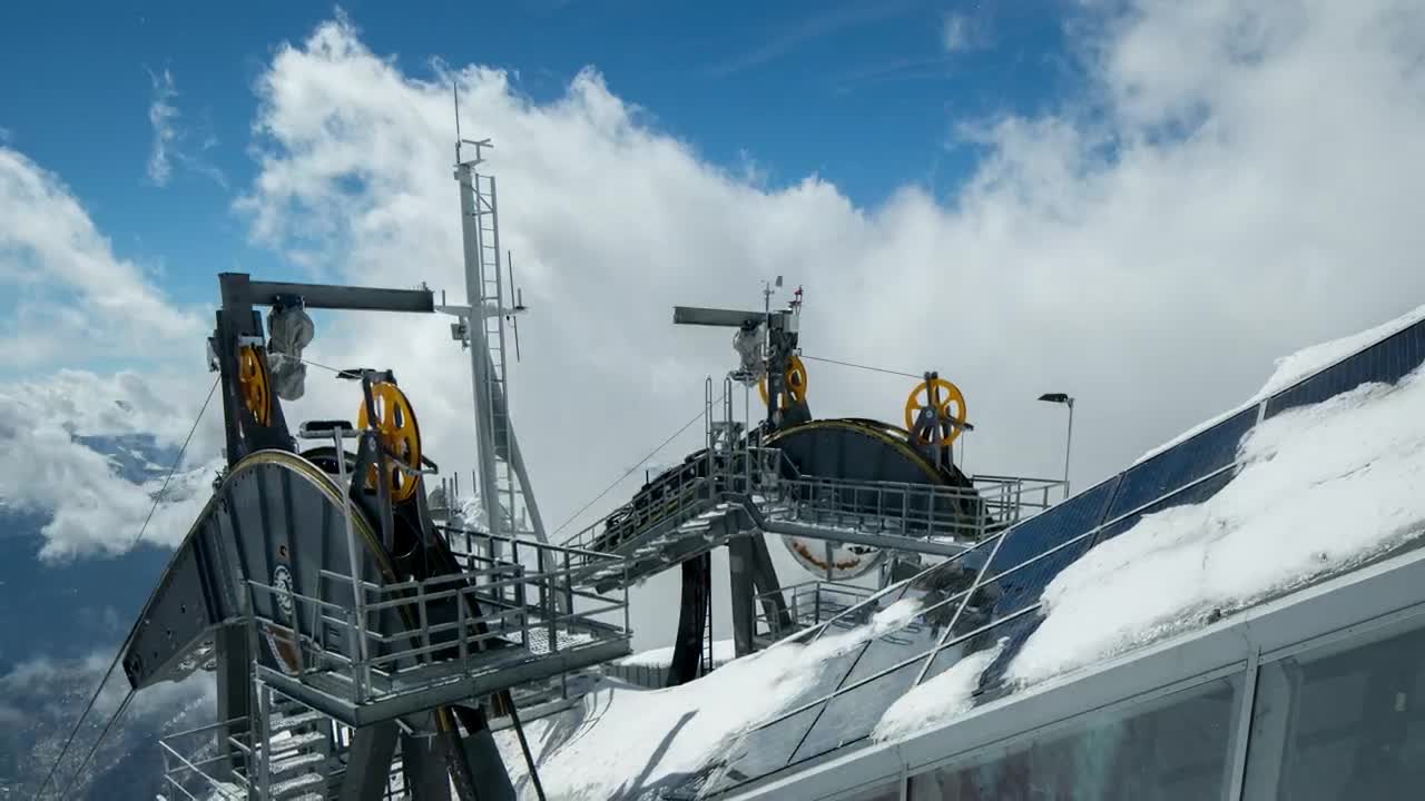 Video Stock Cable Car Machine In The Snowy Mountains Live Wallpaper For PC