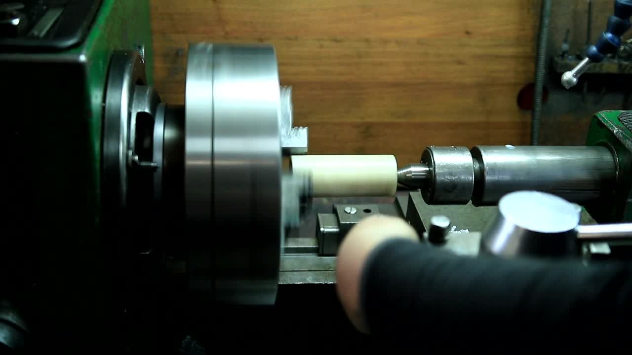 Video Stock Busy In The Workshop Live Wallpaper For PC