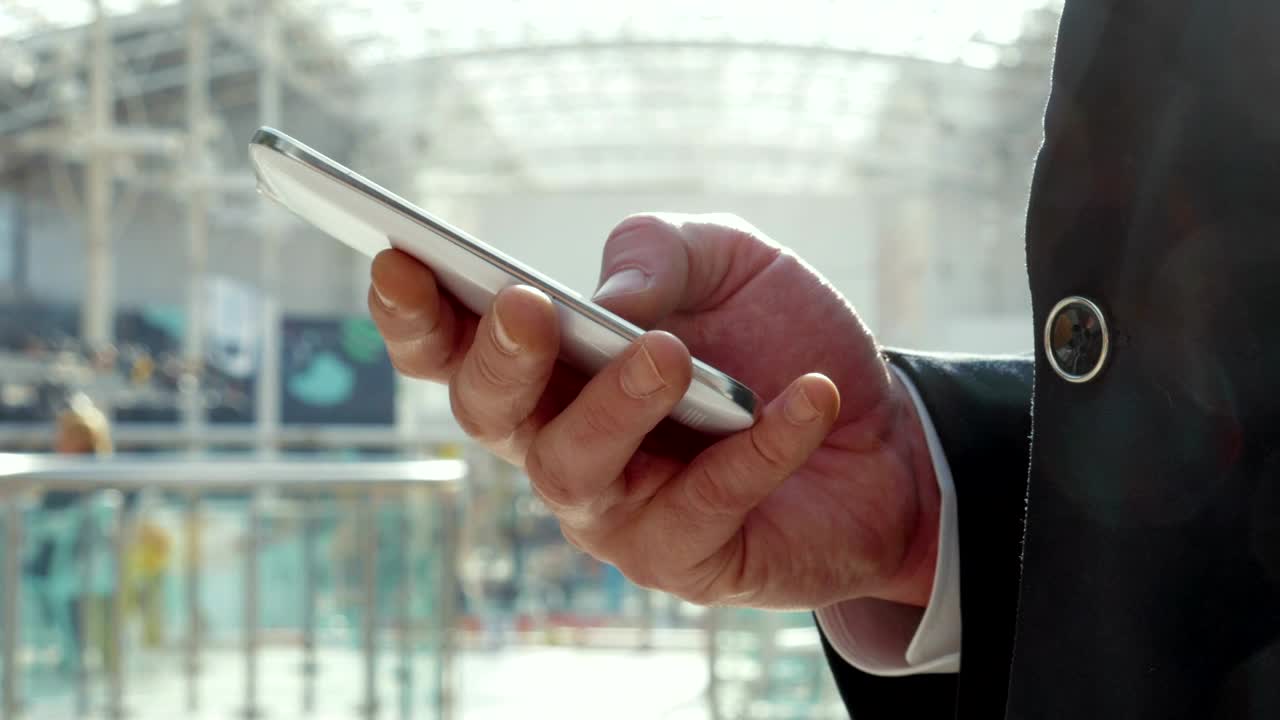Video Stock Businessman Texting On A Cell Live Wallpaper For PC