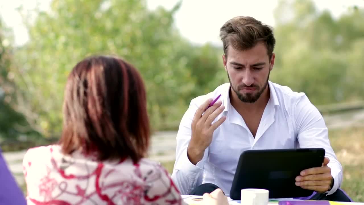 Video Stock Businessman And Is Coworker Argue Live Wallpaper For PC