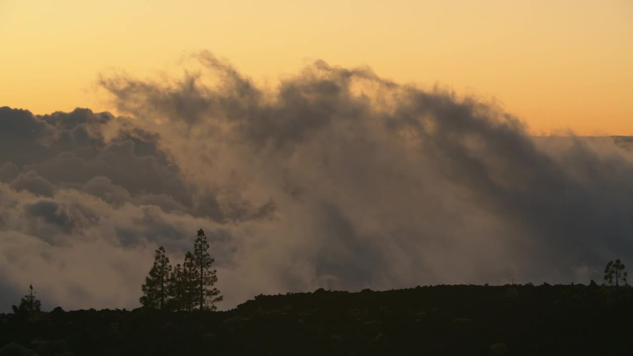 Video Stock Clouds Over A Dark Hill Live Wallpaper For PC