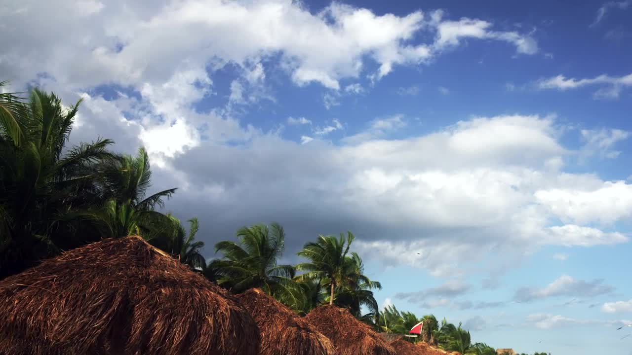 Video Stock Clouds In Playa Del Carmen Live Wallpaper For PC