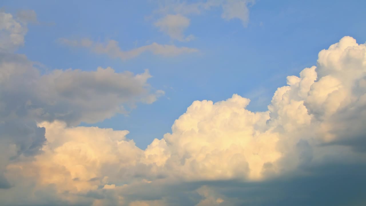 Video Stock Clouds In Blue Sky Time Lapse Live Wallpaper For PC