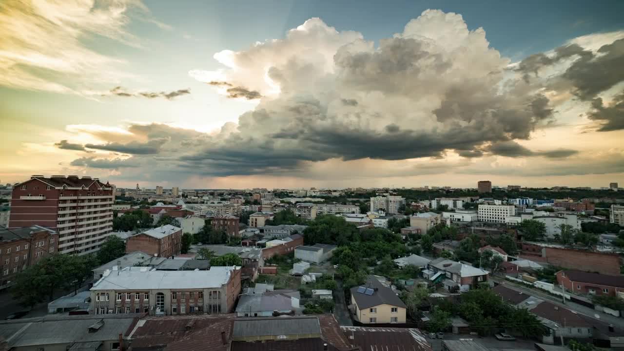 Video Stock Clouds From A Storm Moving Away Live Wallpaper For PC